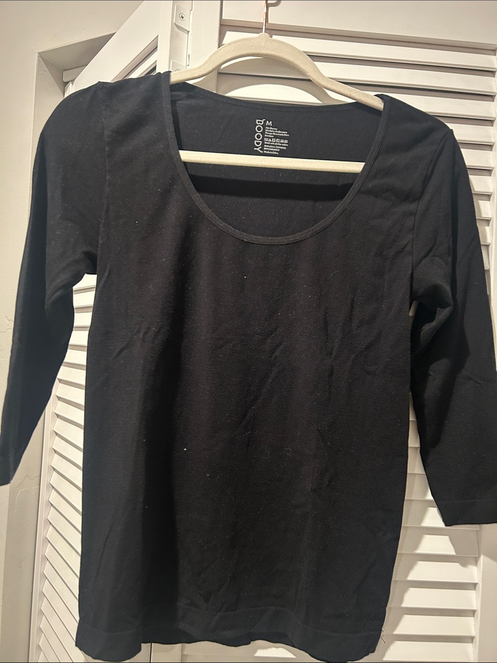 BOODY Black Scoop Neck Long Sleeve Tee
